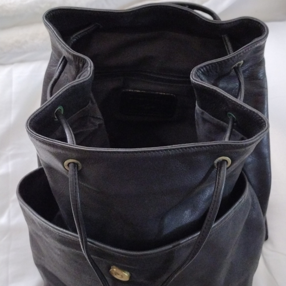 Boulder Ridge Leather Backpack - Picture 11 of 11